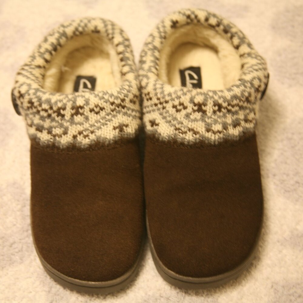 Clark's Women's Faux-Fur Lined Indoor/Outdoor Slipper Clogs, Size 6, Brown